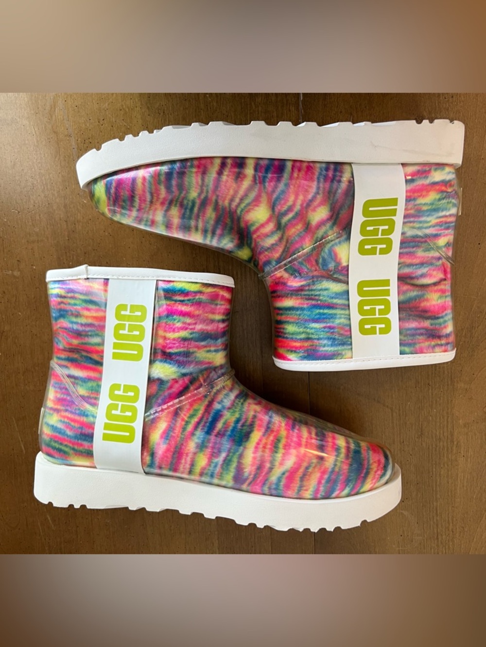 UGG‎ Classic Clear Mini Rainbow Multi Color Waterproof Boots 1127054 Womens 8